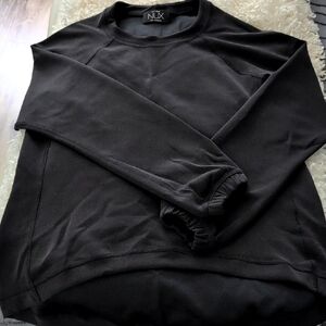NUX Black Crewneck Curved Hem Athletic Top